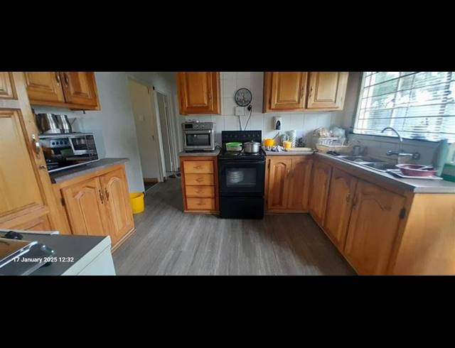 FARM FOR SALE IN RISPARK